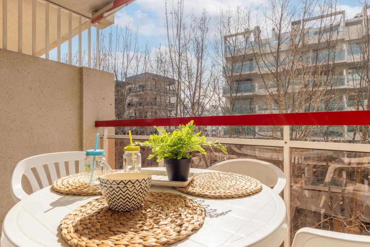 Apartamentos Varadero Arysal Salou Exteriör bild