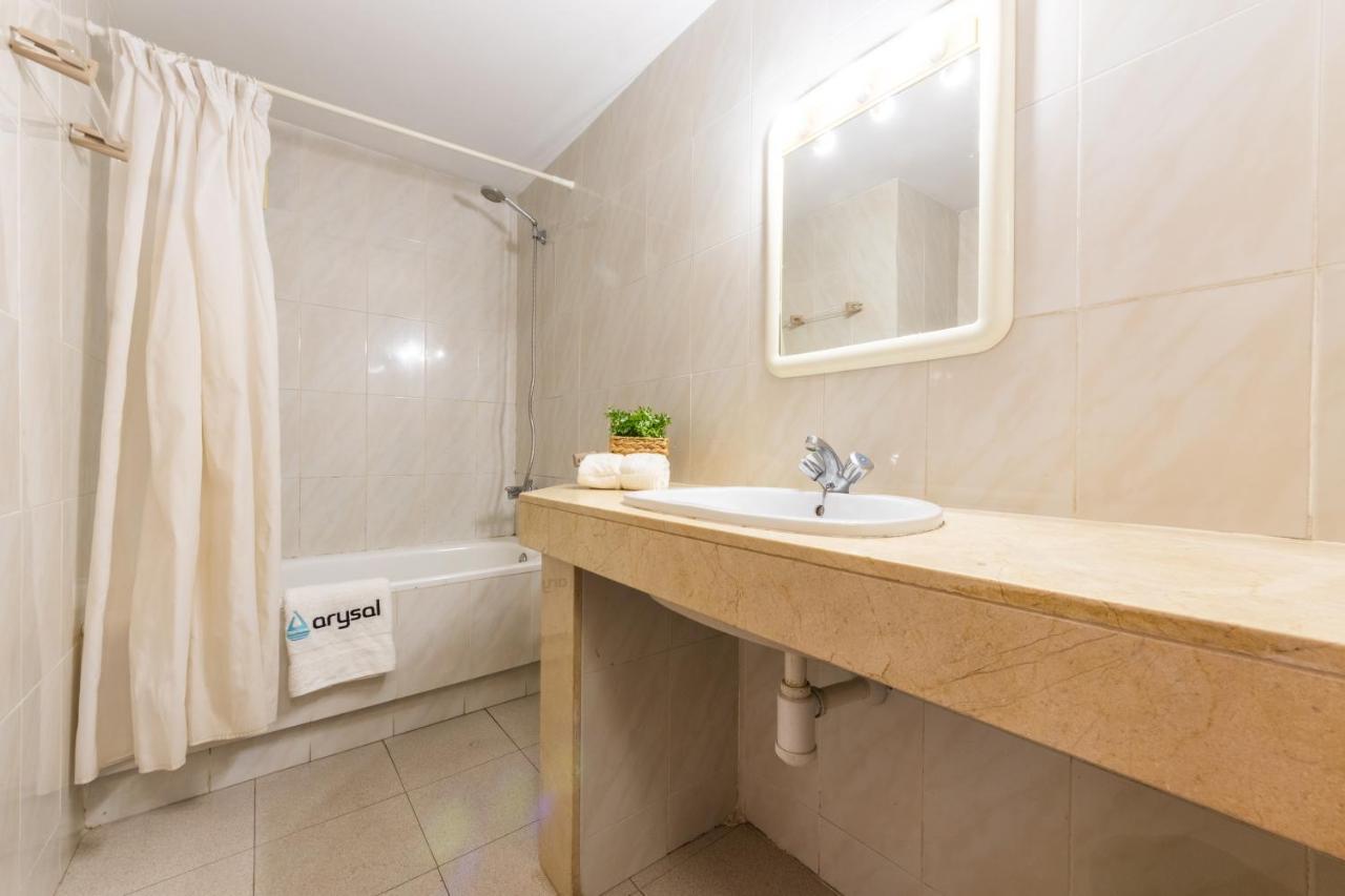 Apartamentos Varadero Arysal Salou Exteriör bild