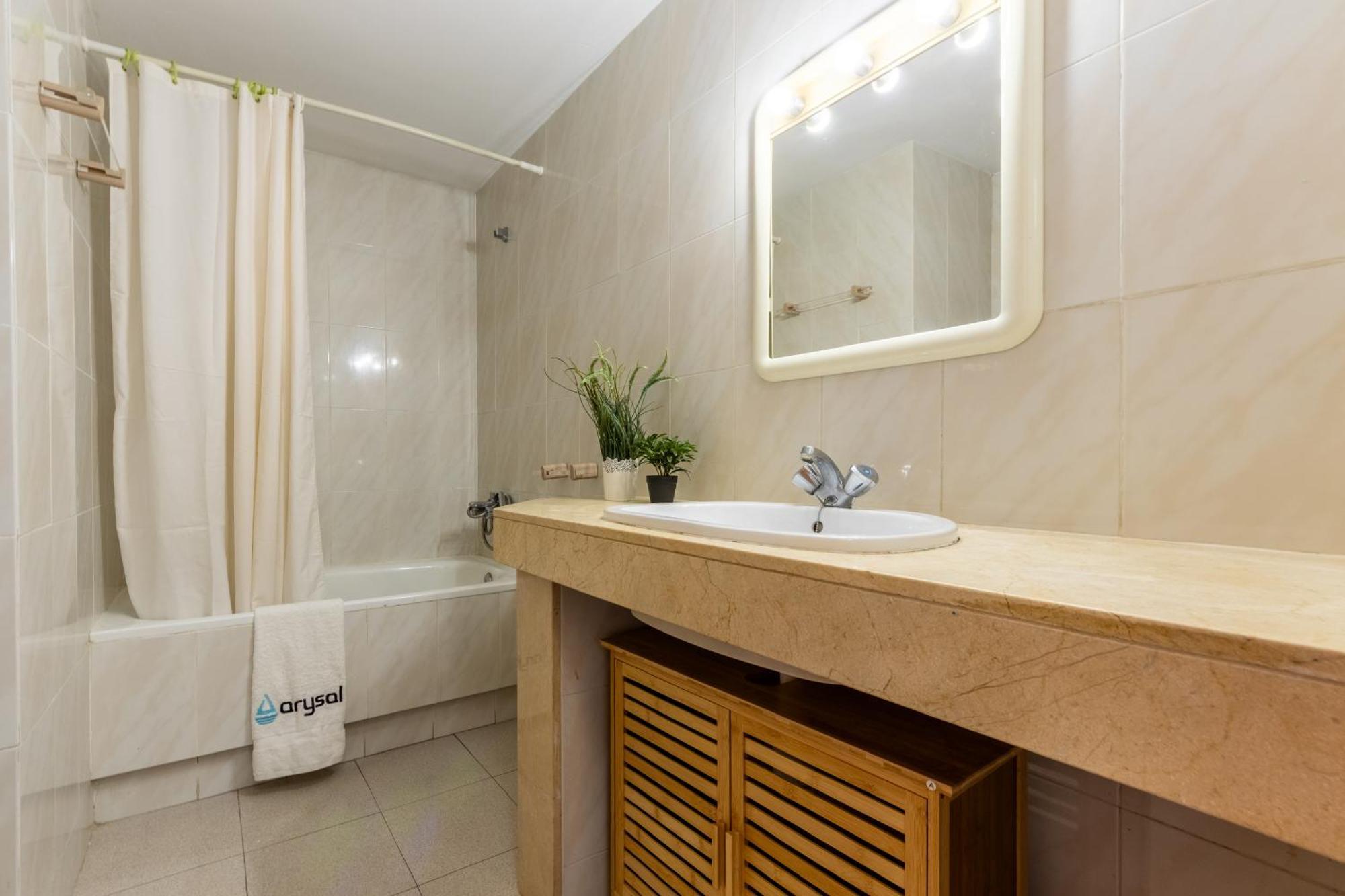 Apartamentos Varadero Arysal Salou Exteriör bild