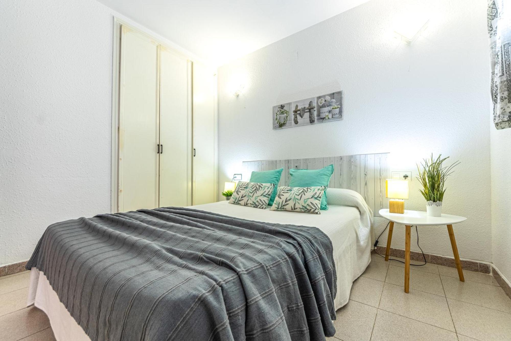 Apartamentos Varadero Arysal Salou Exteriör bild